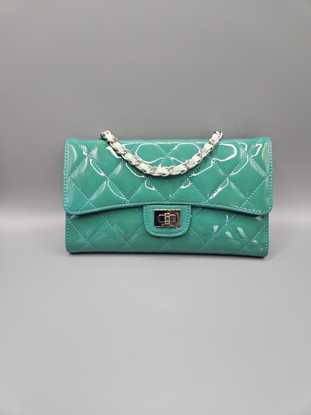 CHANEL 2.55 Reissue Patent Leather L Flap Wallet